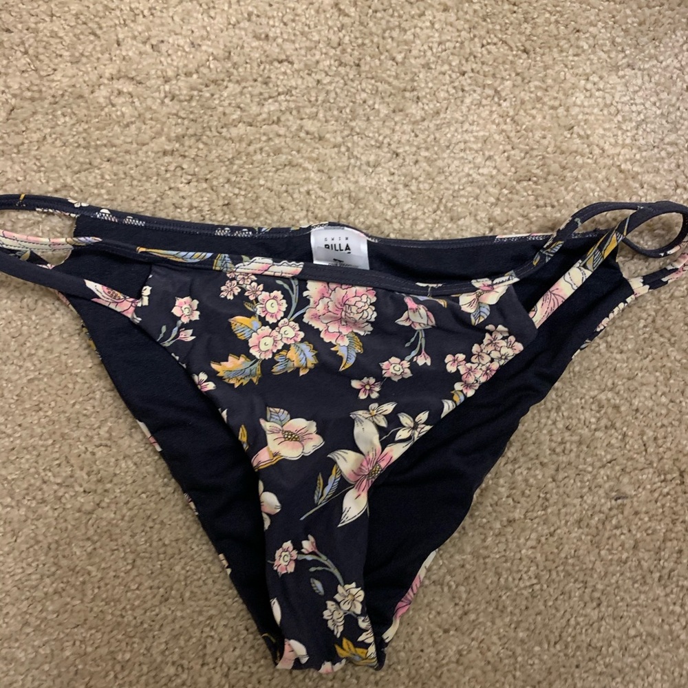Billabong bikini bottoms